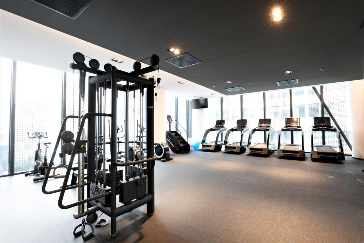 Grand Plaza Hotel & Congress Center Lubiana Esterno foto A gym in Japan