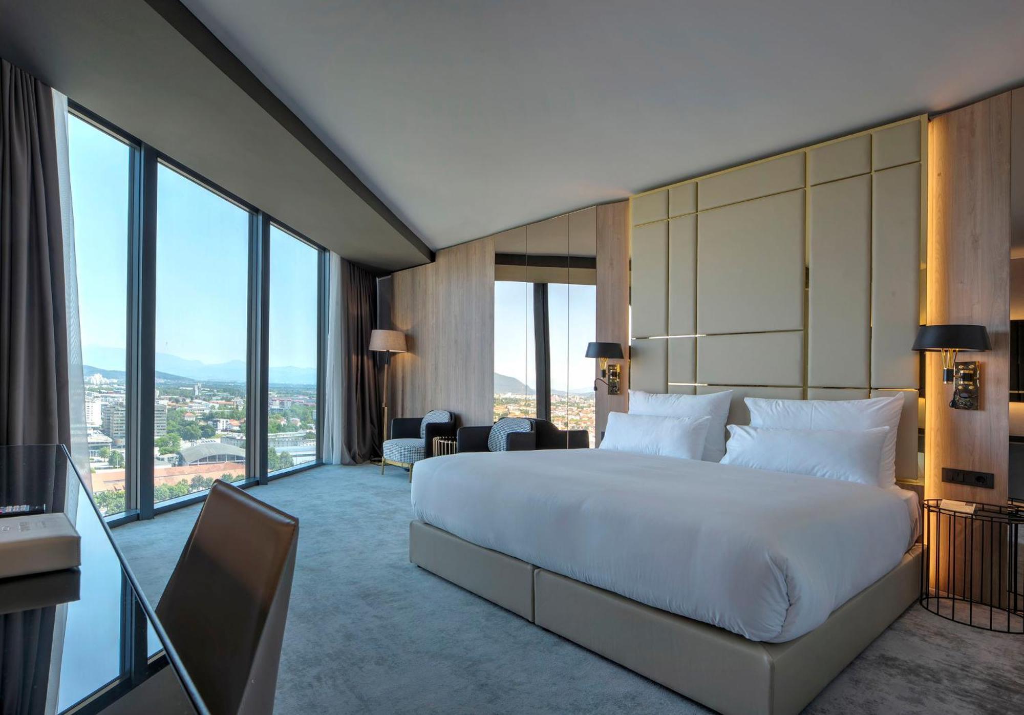 Grand Plaza Hotel & Congress Center Lubiana Esterno foto